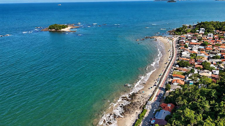 Compacto | 170 metros do mar | Vaga Privativa